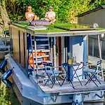 Houseboat With Paddle Boat -sail, Explore And Relax *
