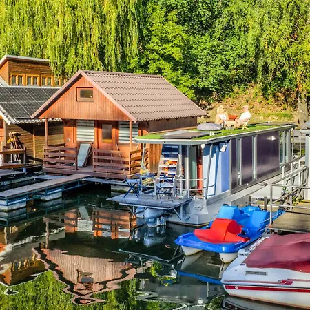 Romantic Houseboat Neptun In Prague With Paddle Boat