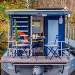 Botel Houseboat With Paddle Boat -sail, Explore And Relax *